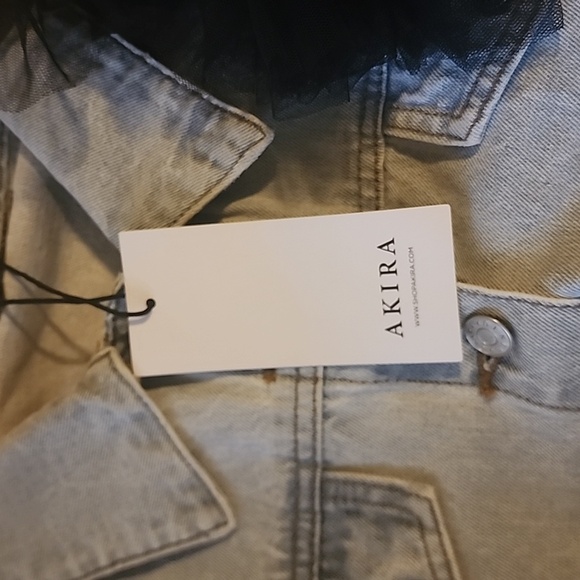 AKIRA Jackets & Blazers - BEBE LUXE TULLE SHOULDER CROPPED DENIM VEST - L